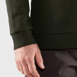 FJÄLLRÄVEN Fjällräven Logo Sweater Men's -FJÄLLRÄVEN fjallraven fjallraven logo sweater men s deep forest 5