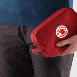 FJÄLLRÄVEN Kånken Gear Bag -FJÄLLRÄVEN fjallraven kanken gear bag 1