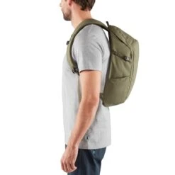 FJÄLLRÄVEN Ulvö 23 -FJÄLLRÄVEN fjallraven ulvo 23 laurel green 1