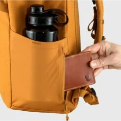 FJÄLLRÄVEN Ulvö Rolltop 30 15 FJÄLLRÄVEN Ulvö Rolltop 30 -FJÄLLRÄVEN fjallraven ulvo rolltop 30 red gold 6