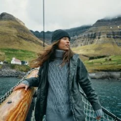 FJÄLLRÄVEN Women's Övik Cable Knit Roller Neck -FJÄLLRÄVEN fjallraven women s ovik cable knit roller neck