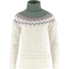 FJÄLLRÄVEN Women's Övik Knit Roller Neck -FJÄLLRÄVEN fjallraven women s ovik knit roller neck chalk white patina green
