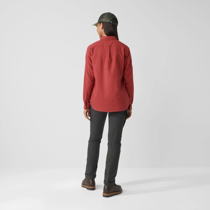 FJÄLLRÄVEN Women's Övik Travel Shirt Long Sleeve 11 FJÄLLRÄVEN Women's Övik Travel Shirt Long Sleeve - Bilde 9