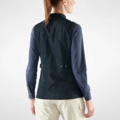 FJÄLLRÄVEN Women's Travellers MT Vest -FJÄLLRÄVEN fjallraven women s travellers mt vest 2