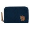 FJÄLLRÄVEN Zip Card Holder -FJÄLLRÄVEN fjallraven zip card holder navy